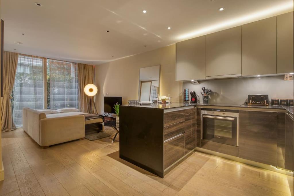 Luxe Riverside Manhattan Appartamento Londra